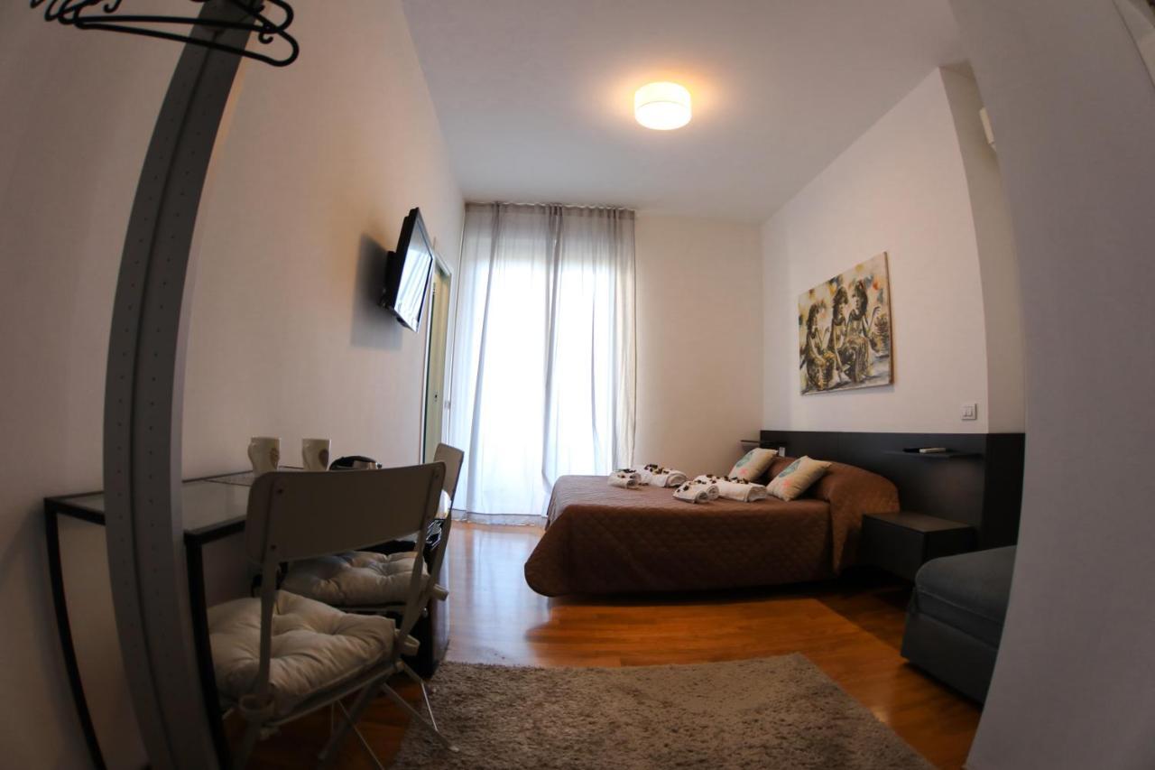 Albamares b&b Salerno Bagian luar foto