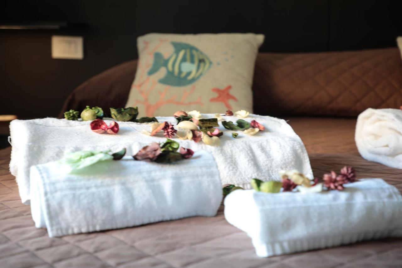 Albamares b&b Salerno Bagian luar foto