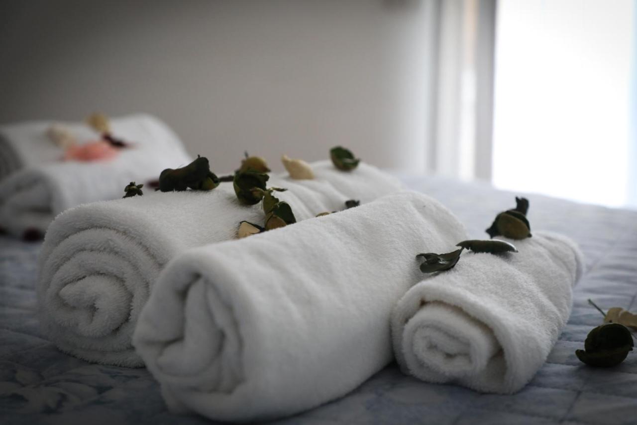 Albamares b&b Salerno Bagian luar foto