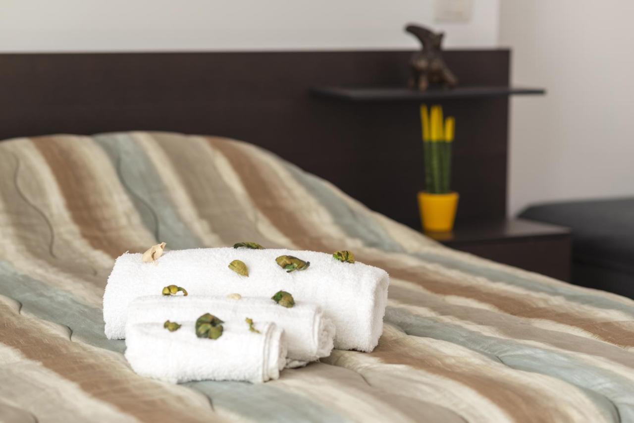 Albamares b&b Salerno Bagian luar foto