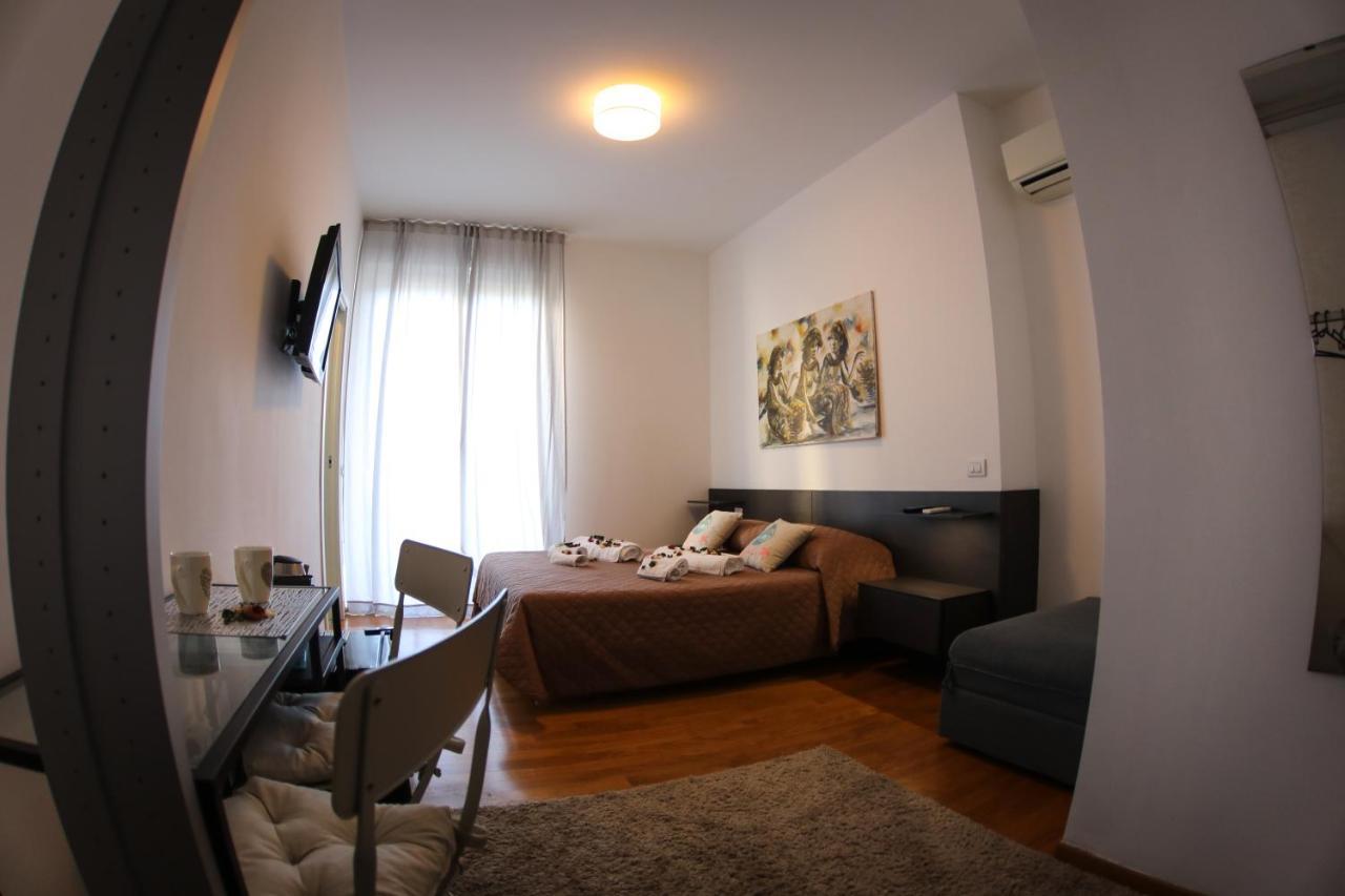 Albamares b&b Salerno Bagian luar foto